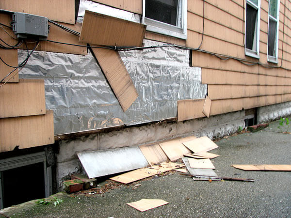 MidVil asks officials to clean empty house