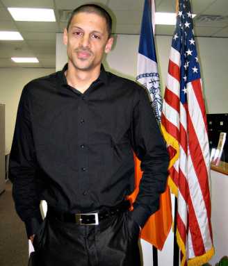CB 4 hires district manager