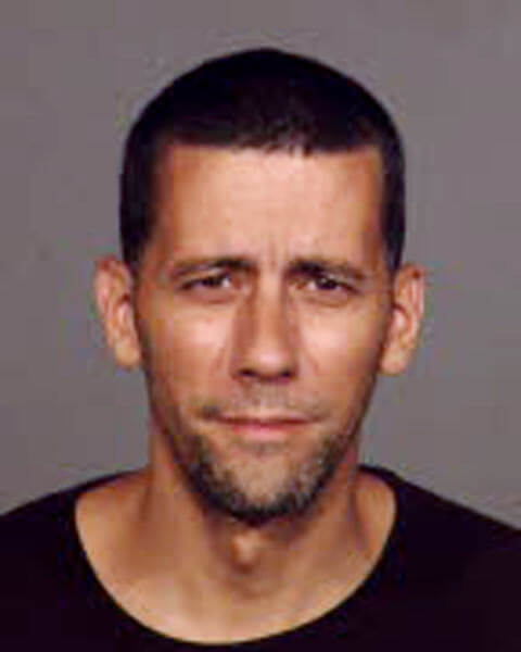 Half of alleged thieving twosome still at large: Cops