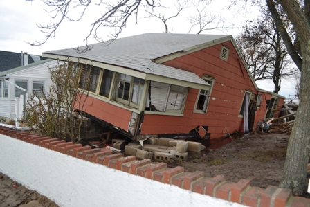 ICONIC LOPSIDED HOUSE