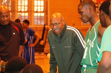 Coach Granby