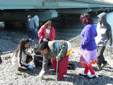 Beach Cleanup April 2014 (1)