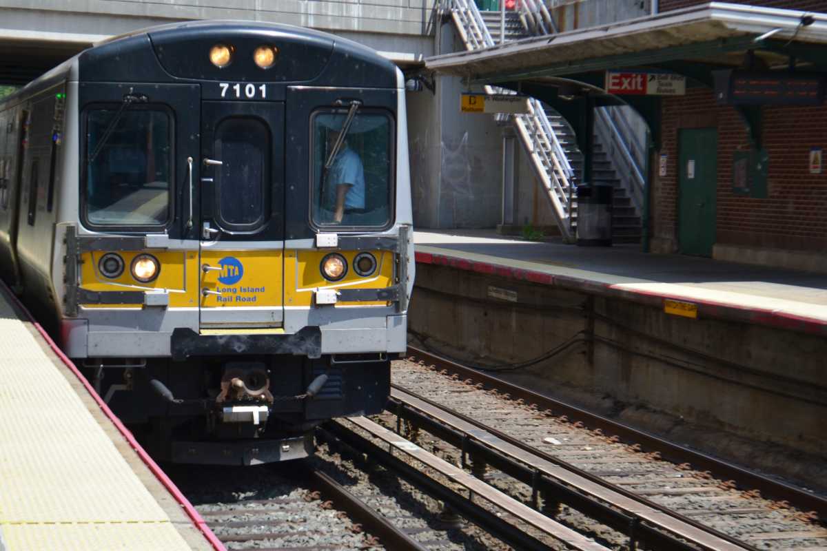 LIRR 1