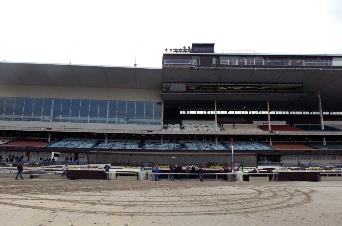 Winter Racing At Aqueduct Racecourse