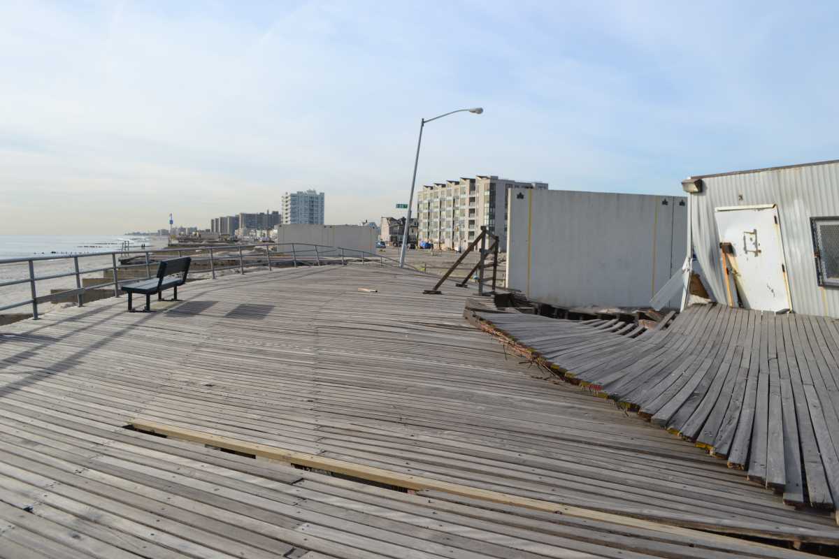 BOARDWALK 02