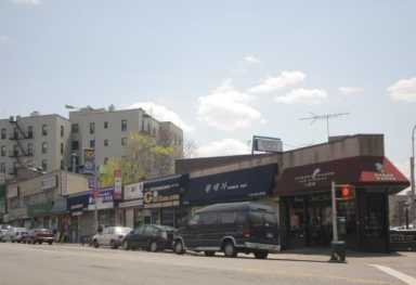 Elmhurst Corner sold $5.8M cut