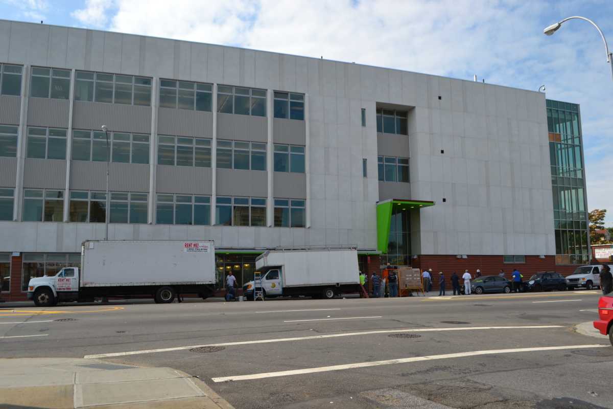 PS 330