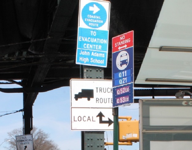 4 20 2015_Photo_PR_Assemblyman Goldfeder and NYC Emergency Management Replace Outdated Evacuation Route Signage Ahead of Hurricane Season