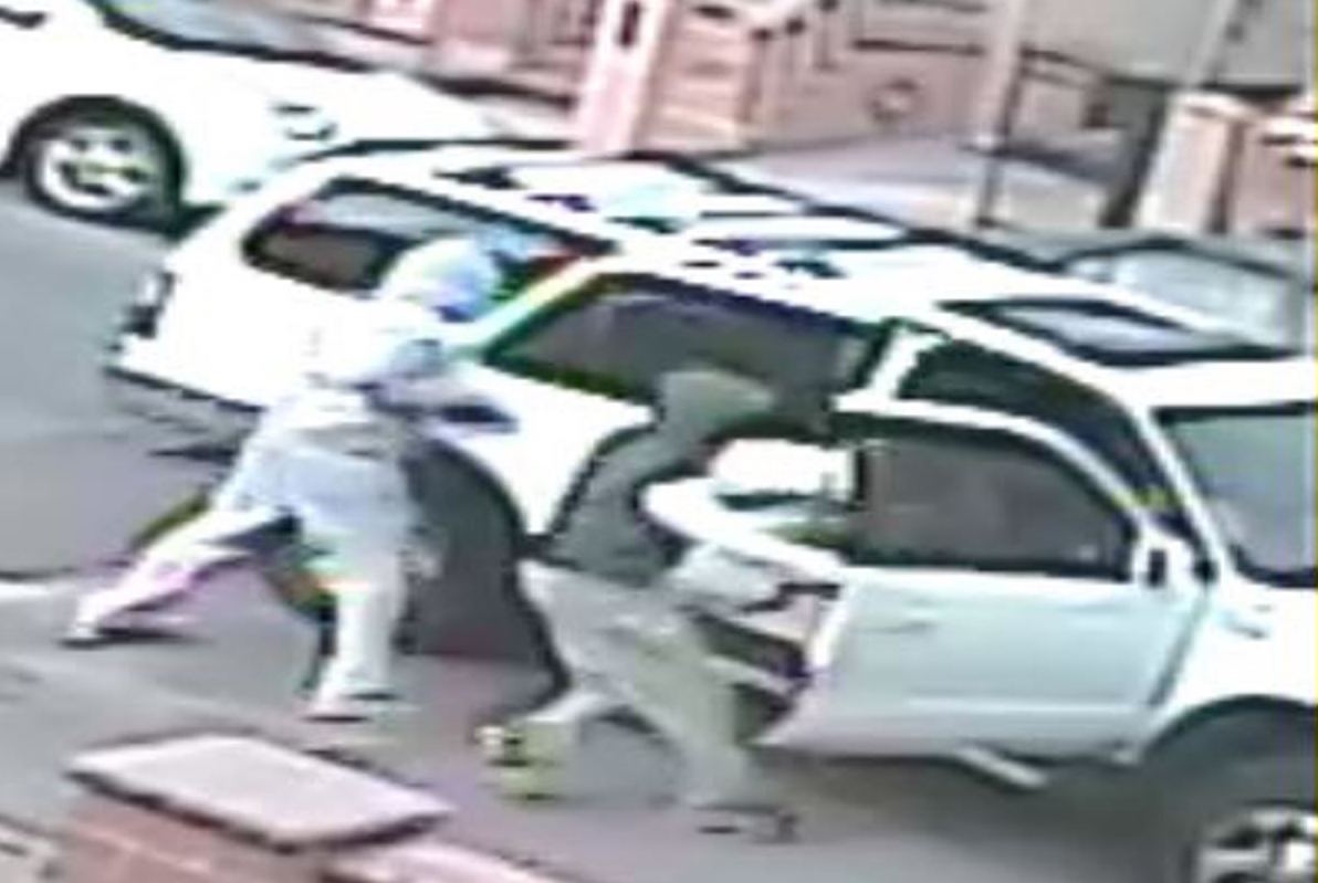 1238-15 Robbery 106 Pct 5-20-15 (2)