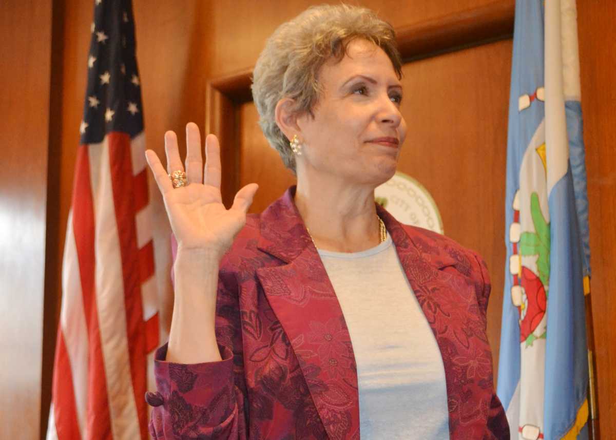 Swearing in 2 cut