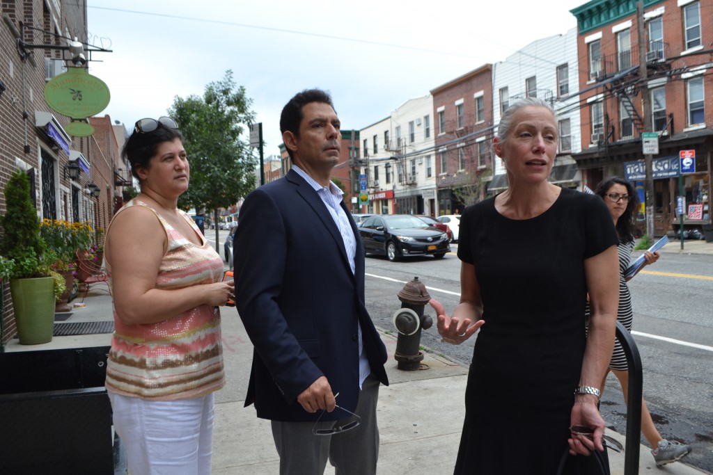 LIC BID Expansion Steering Committee Co-Chairs Gianna Cerbone-Teoli, Dr. Angelo Ippolito and Paula Kirby. 