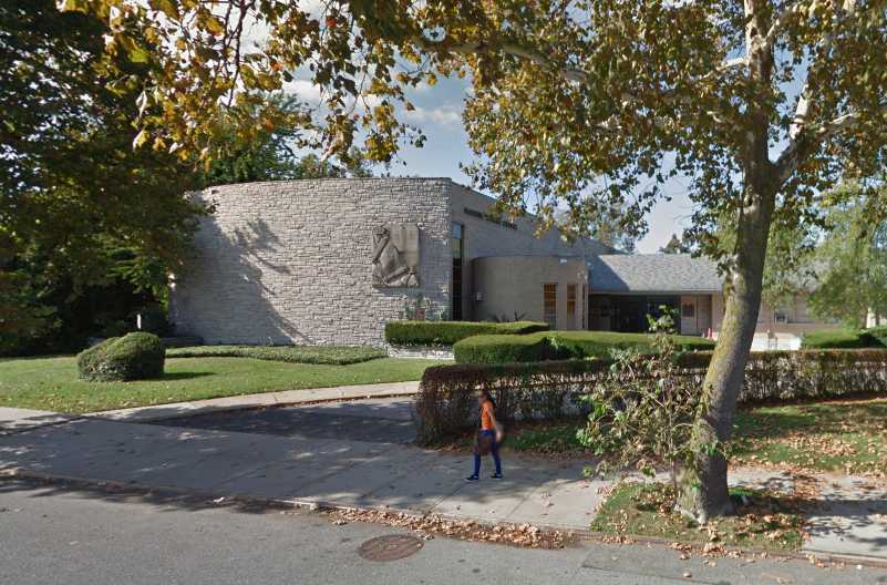 The School Construction Authority has recently come under fire for selecting the former Bayside Jewish Center for a 730-seat high school.