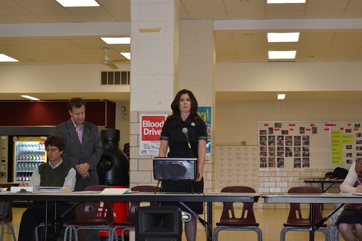 Community Board 5 backed Councilwoman Elizabeth Crowley's light rail plan during their meeting on Dec. 9.