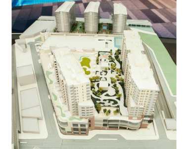 Condo sales were brisk at Sky View Parc in Flushing in 2015. The retail and residential development is in the midst of expanding.