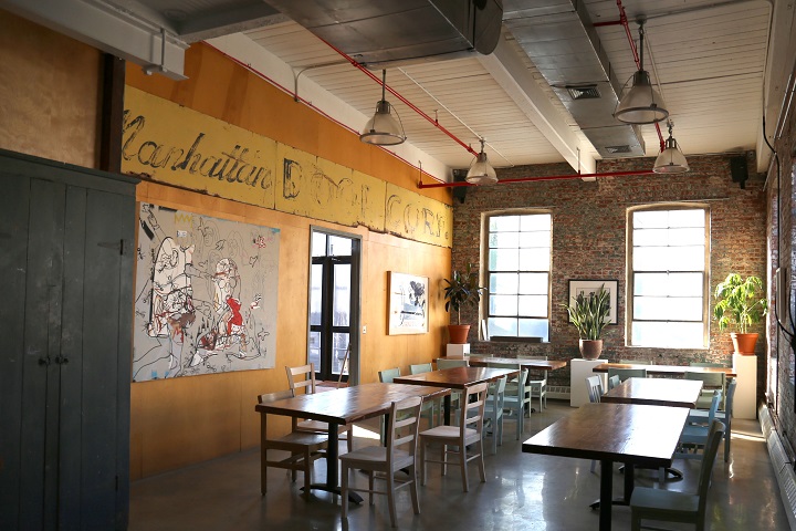 The dining area of the Ready Room.
