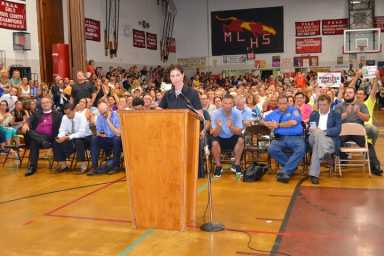 Crowley at shelter meeting web