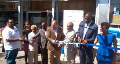 Sutphin BID celebrates new facades