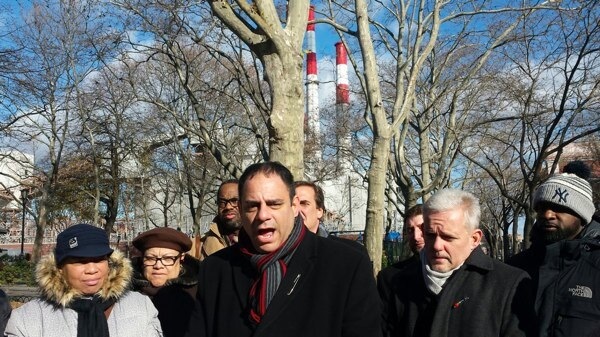 Queens lawmaker calls on power plant operators to burn cleaner fuel oils