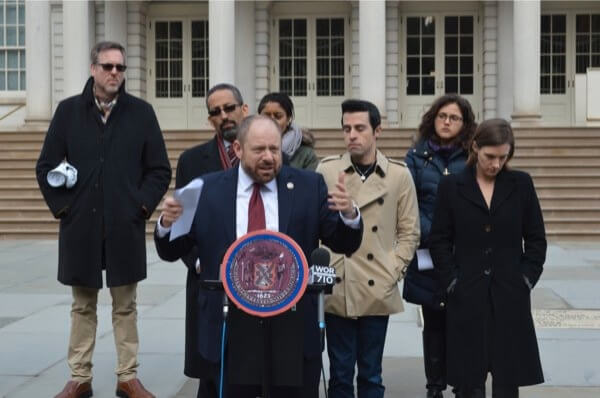 Lancman calls on mayor to take further steps to protect immigrants
