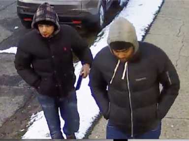 Police searching for suspects in College Point robbery