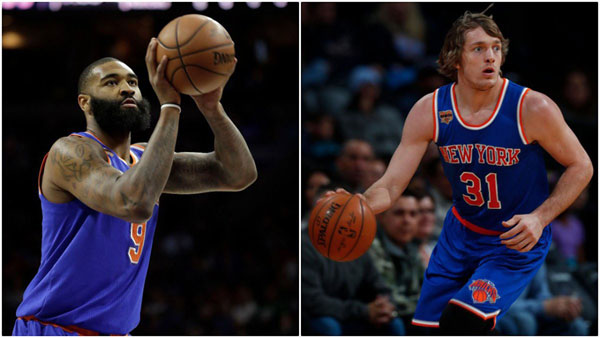 Knicks players head to Flushing bank for meet and greet