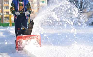 shutterstock_snowblower