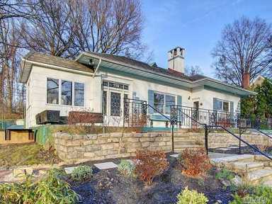 71-05 242nd street douglaston