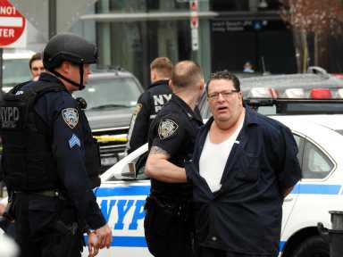 Howard-Beach-Perp07