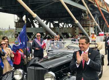 Cuomo and city officials cut the ribbon on new Kosciuszko Bridge