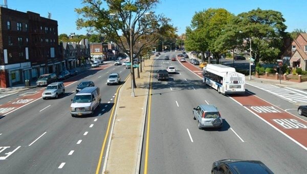 Mayor announces SBS plan will proceed in Woodhaven