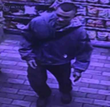 Man wanted for allegedly flashing a 13-year-old girl in Sunnyside: Cops
