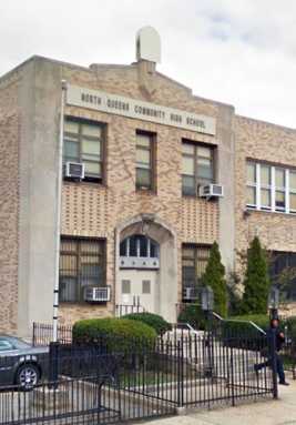 Three teens injured in high school slashing