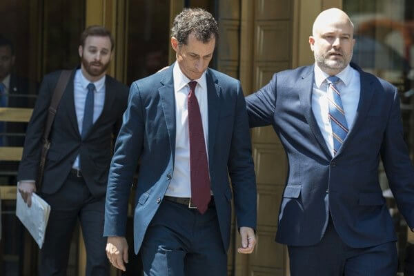 Weiner pleads guilty to sexting 15-year-old