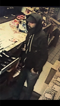 1577-17 GP Robbery 104 pct 06-17-17 Pic of Perp