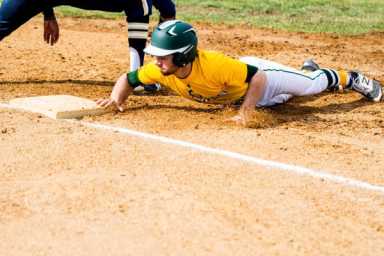 Holy Cross drops CHSAA playoff match