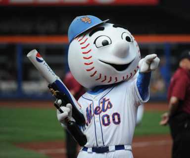Mr. Met caught making an obscene gesture at fan on video