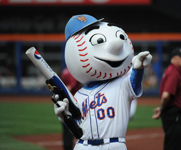 Mr. Met caught making an obscene gesture at fan on video
