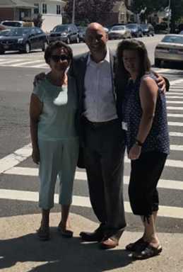 Bay Terrace celebrates new left turn signal