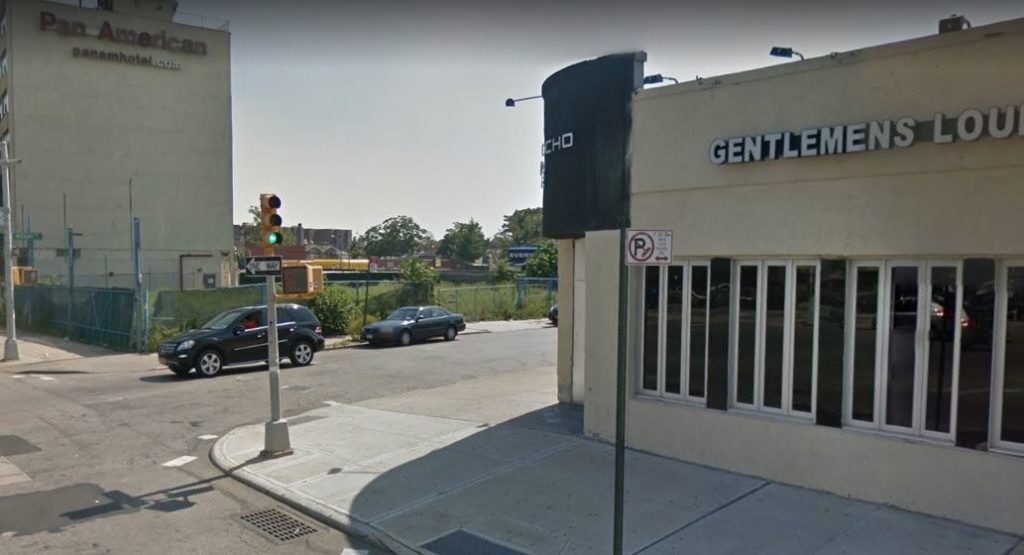 A September 2015 photo of the corner of Queens Boulevard and Hillyer Street in Elmhurst. (photo via Google Maps)