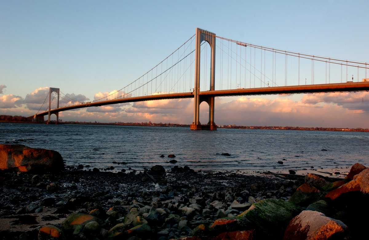 Bronx-Whitestone_Bridge_(7263774480)