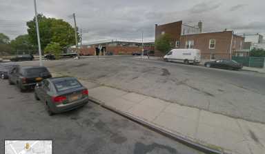 Flushing Ave Triangle