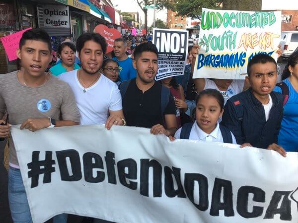 House Democrats seek to force a vote on Dream Act