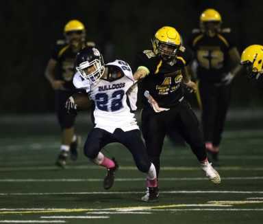 Long Island City improves to 3-1 and more football results in Queens