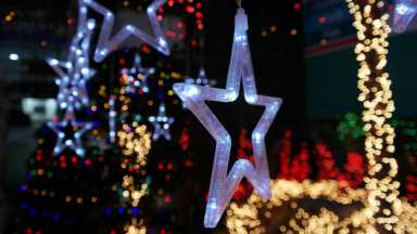 tree-light-night-star-atmosphere-desktop-1373186-pxhere.com