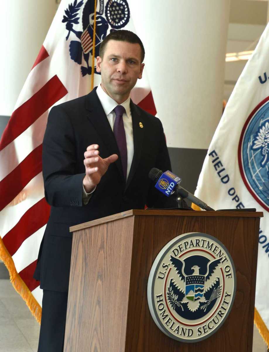 Commish pays a visit to JFKIAT