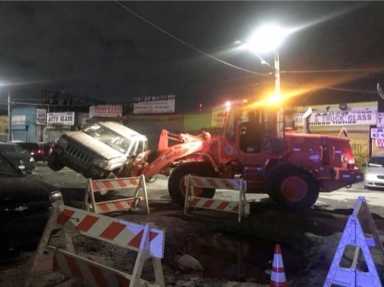 NYPD removes abandoned cars in Willets Point