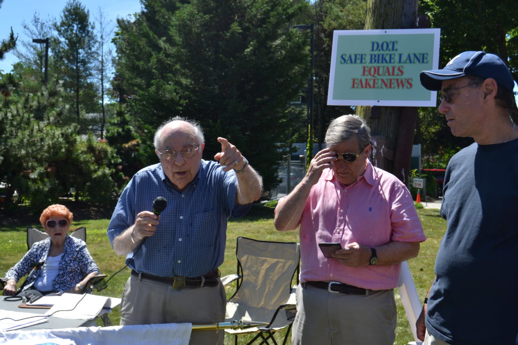 Haber addresses the crowd