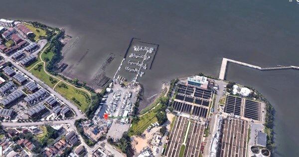 Man found dead in water near College Point Yacht Club