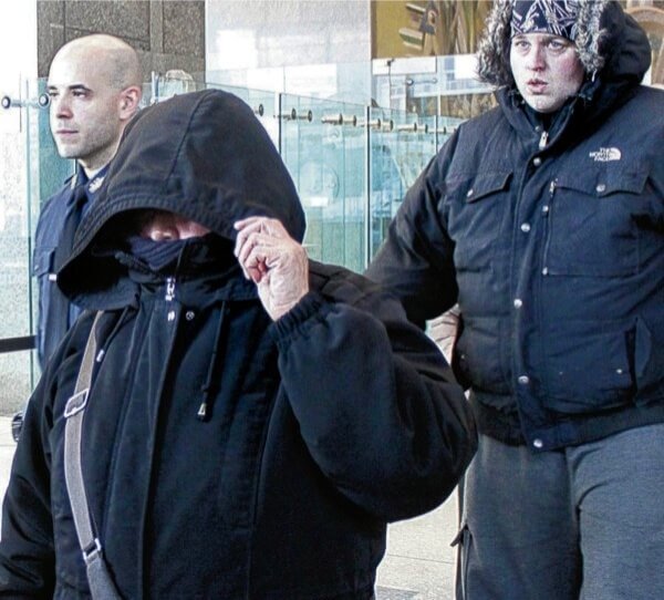 Bayside couple pleads guilty to kidnapping housekeeper: DA