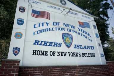 Holden calls for investigation of human rights nonprofit for bailing out teen accused of attacking Rikers guard